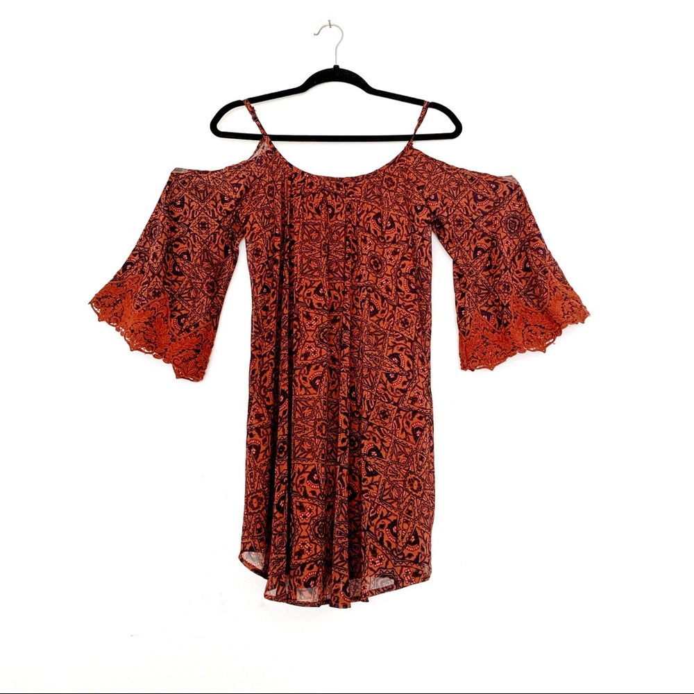 Xhilaration Cold Shoulder Lightweight Rust Dress